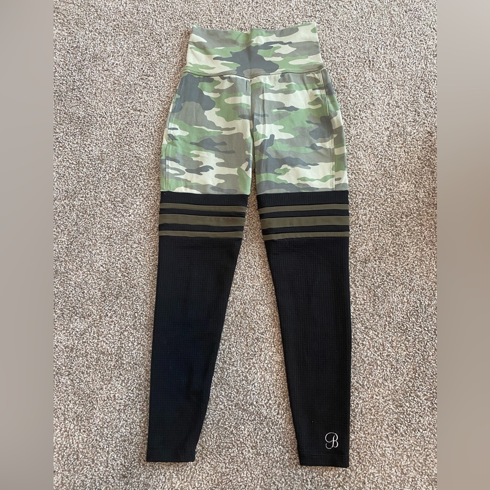 OG Bombshell Sportswear Camo Thigh High Leggings - Size Small